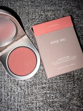 Rose Inc Blush Divine Hydrangea